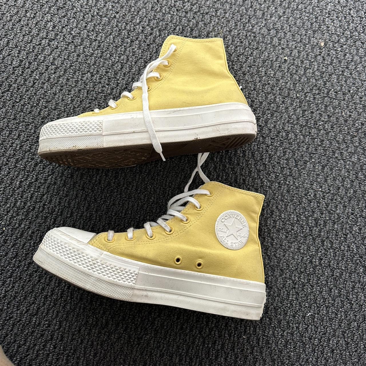 Converse hotsell 39 yellow