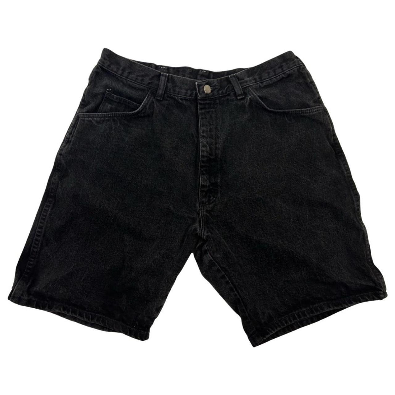 Wrangler Men's Black Shorts | Depop