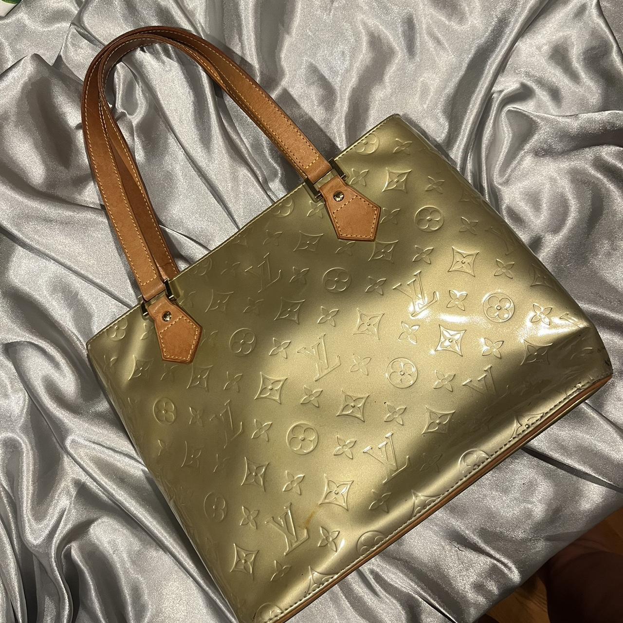 100% authentic louis vuitton vernis houston bag in - Depop