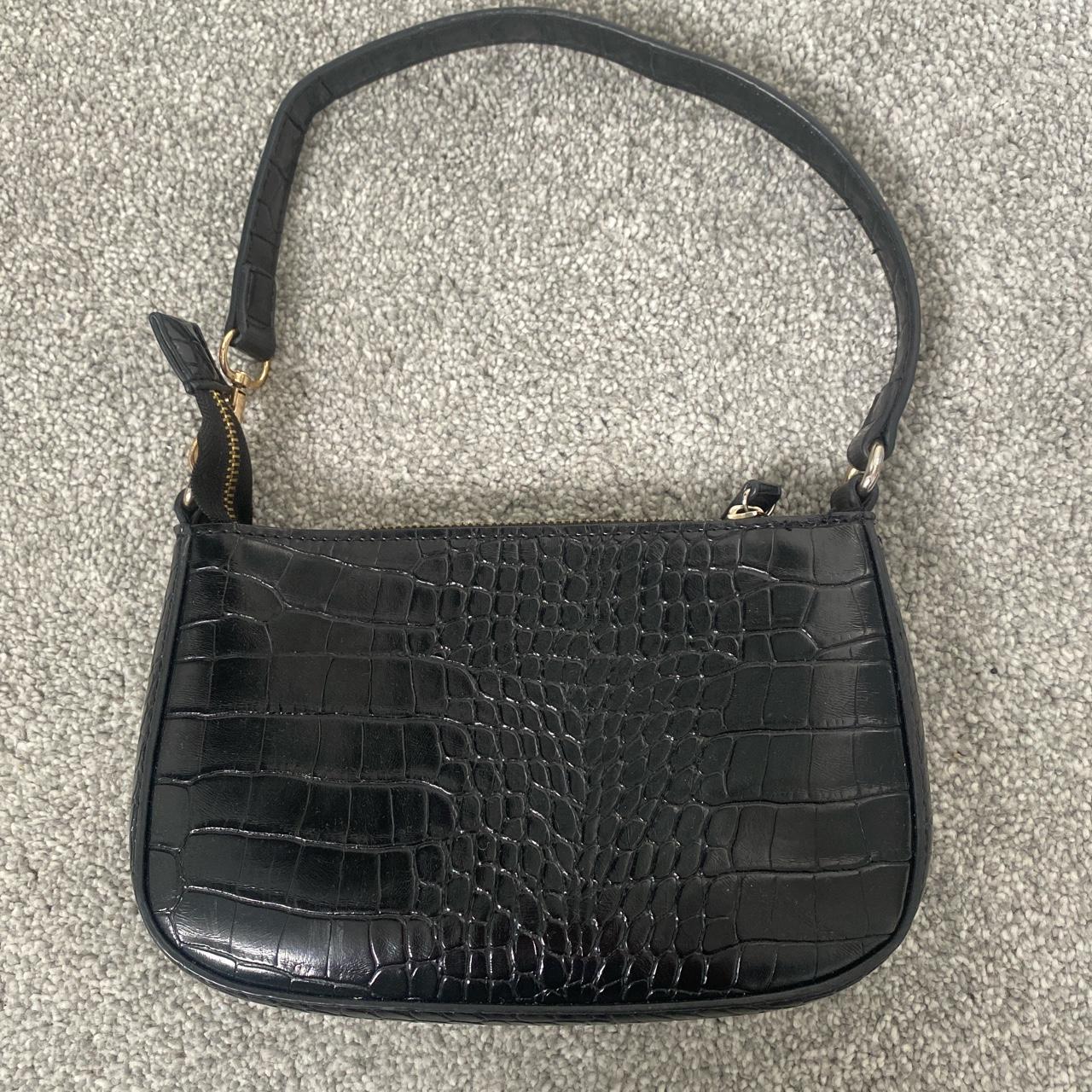 basic missguided black croc shoulder bag good... Depop