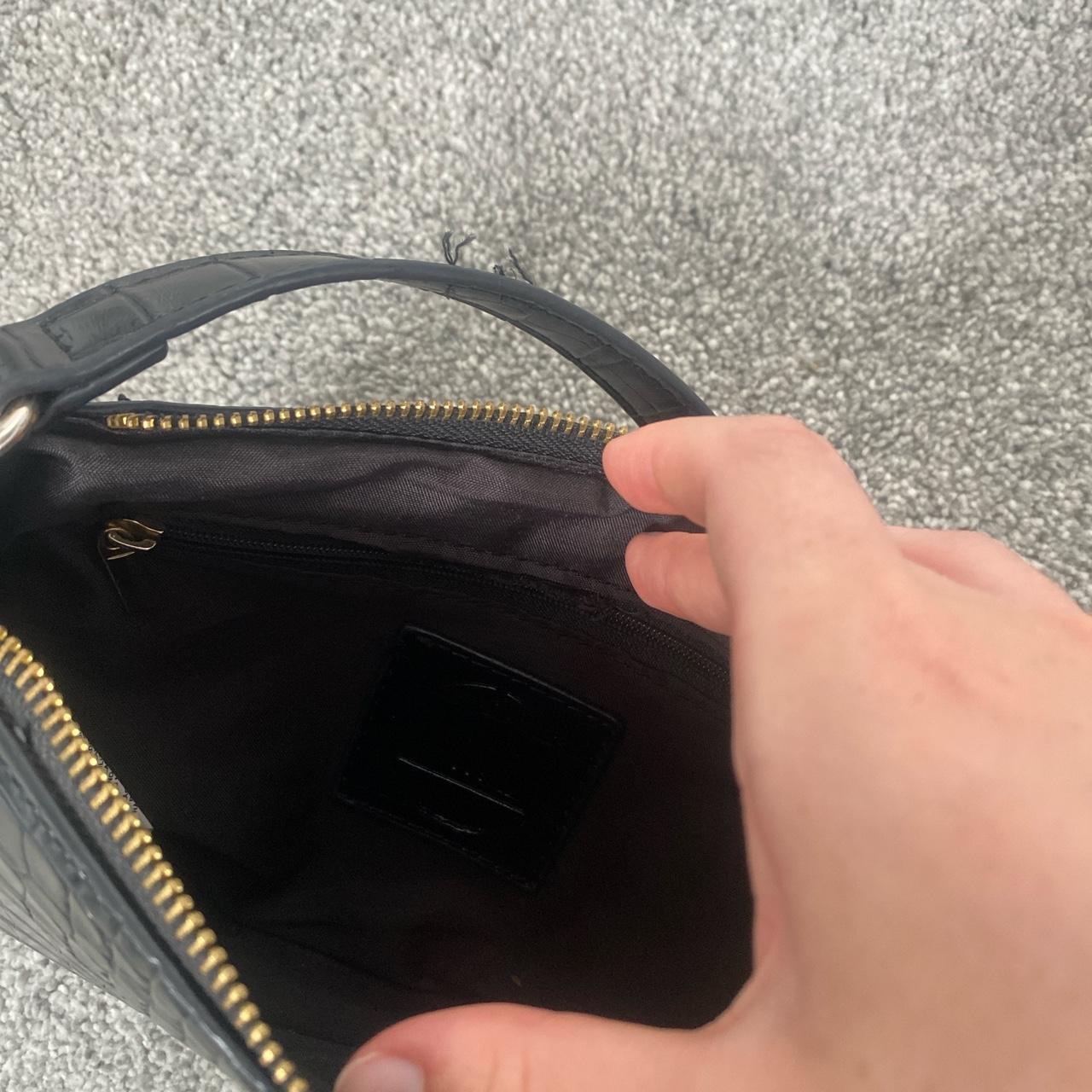 basic missguided black croc shoulder bag good... Depop