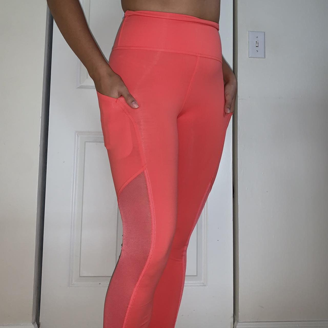 Bright Orange #Lululemon leggings 🍊 | open to