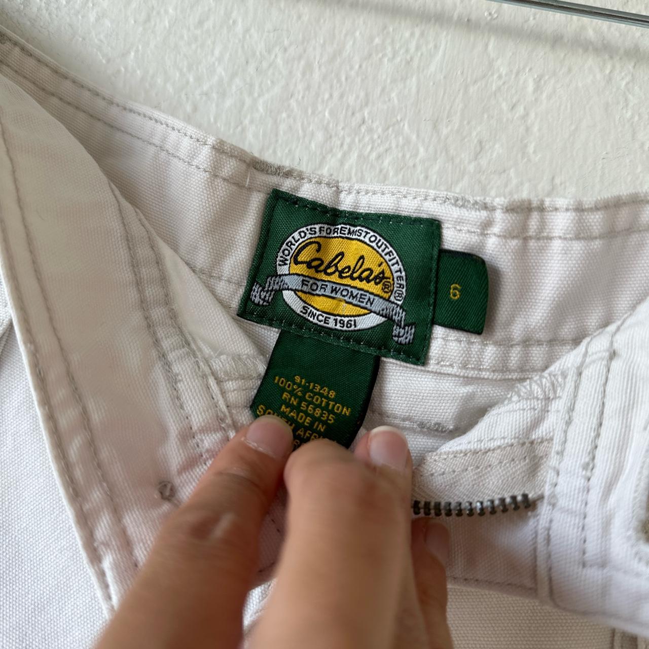 Cabela's Women's Shorts Depop