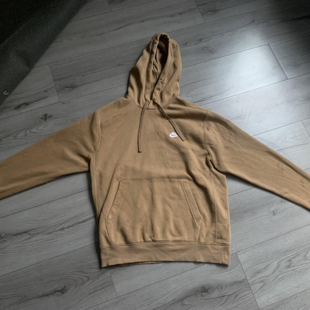 light brown nike sweatshirt