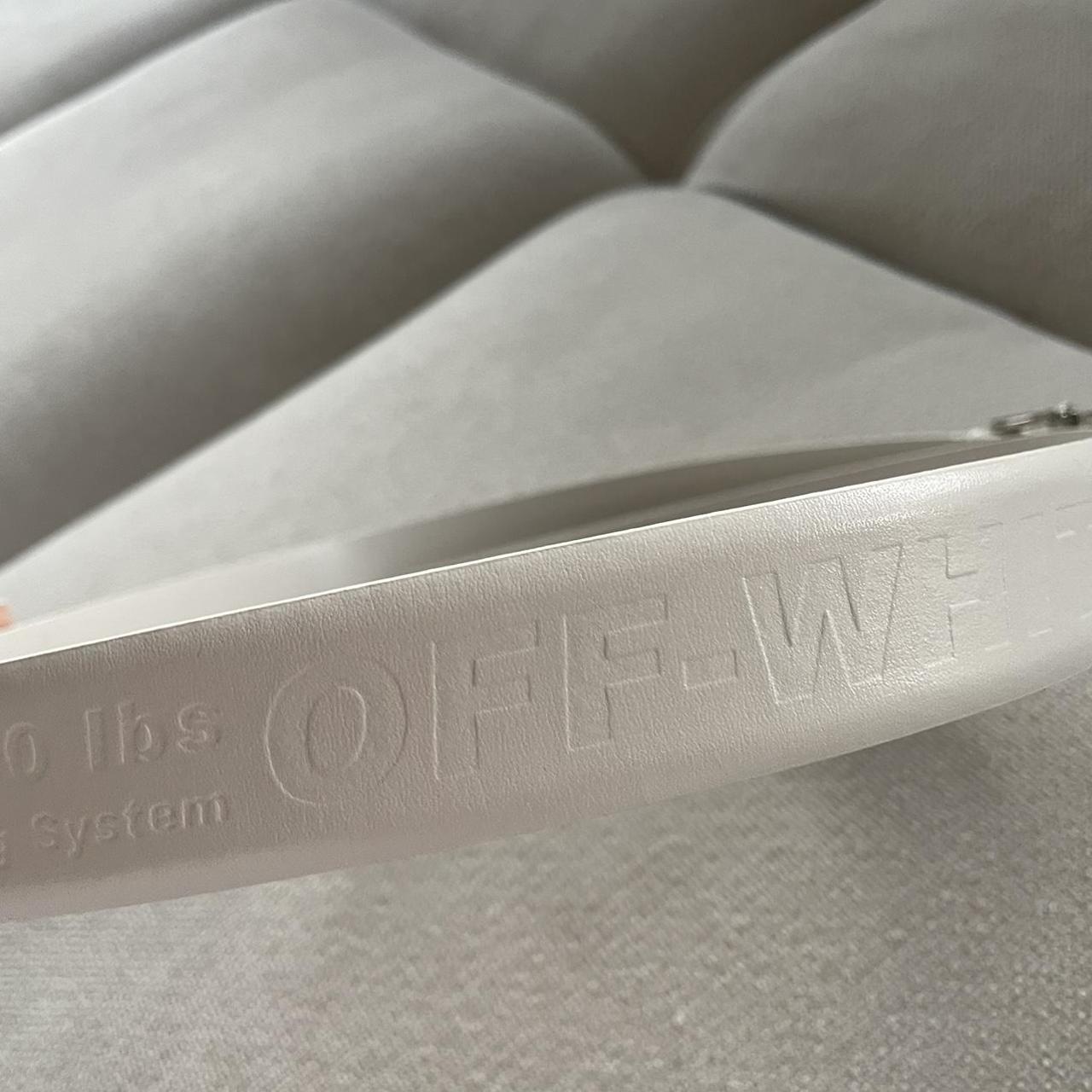Off-White Women's White and Silver Belt (2)