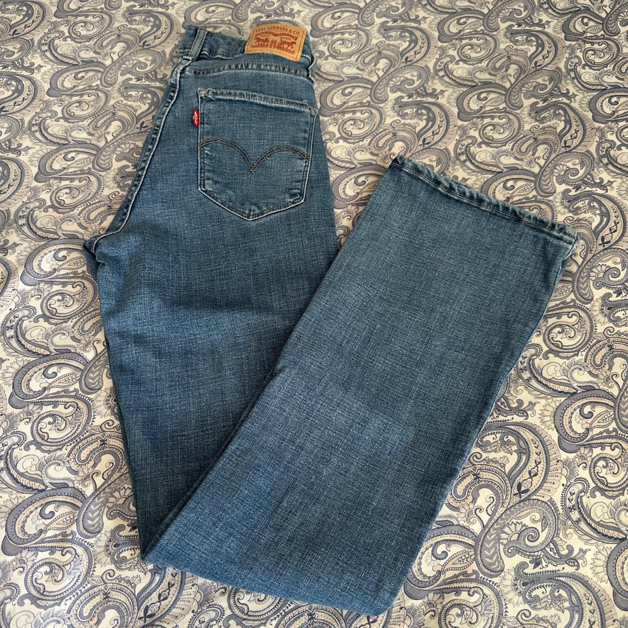 Levis high waisted boot cut jeans!! Size 26 fits... - Depop