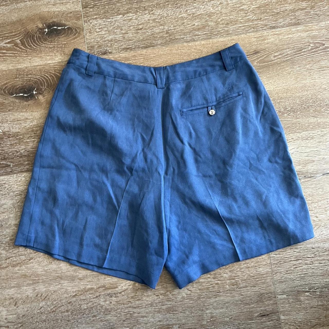 Tommy Bahama Women's Blue and Navy Shorts | Depop 