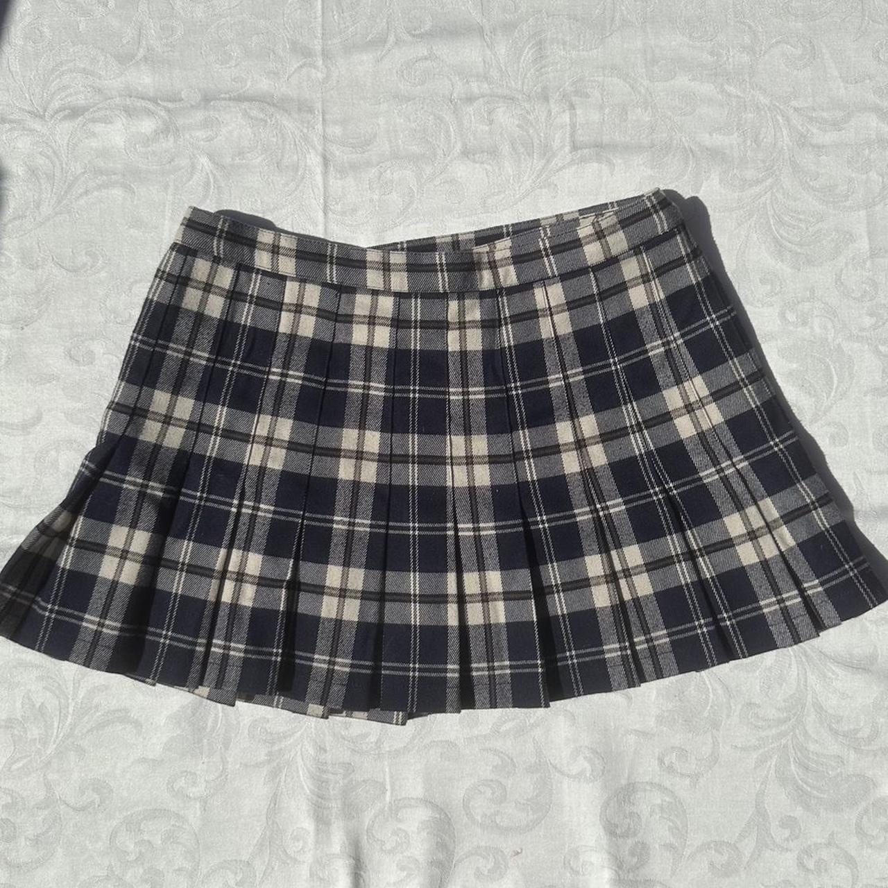 Plaid skirt brandy melville hotsell