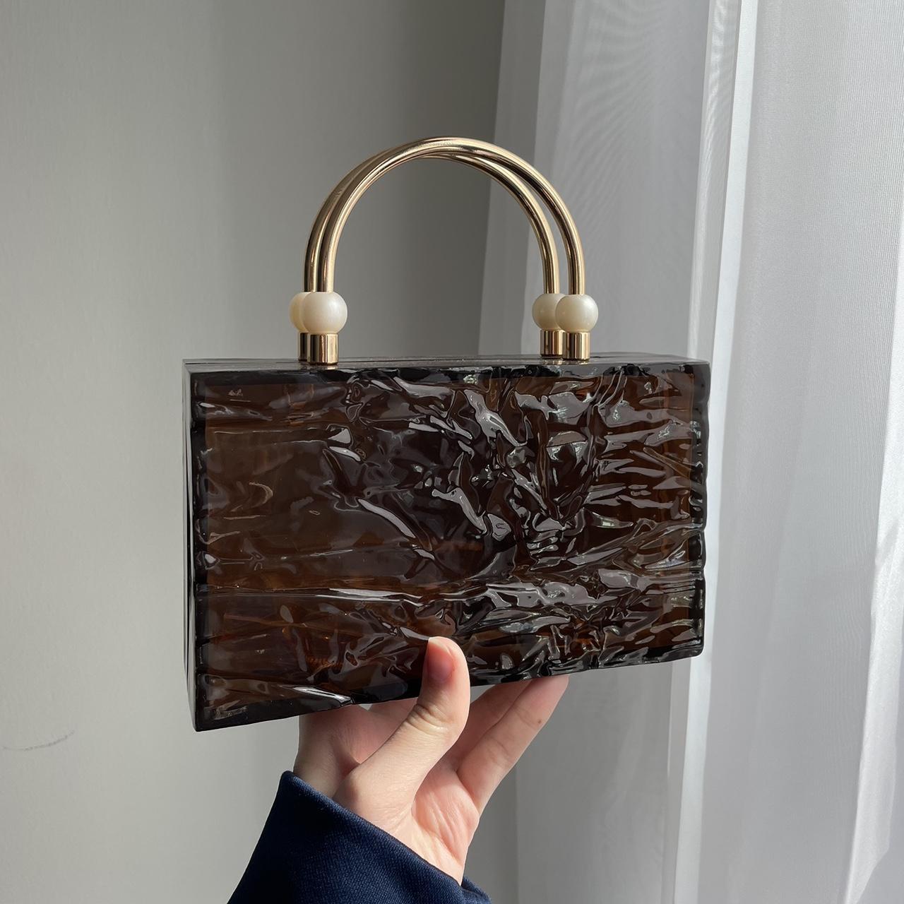 Zara Women's Brown and Gold Bag Depop