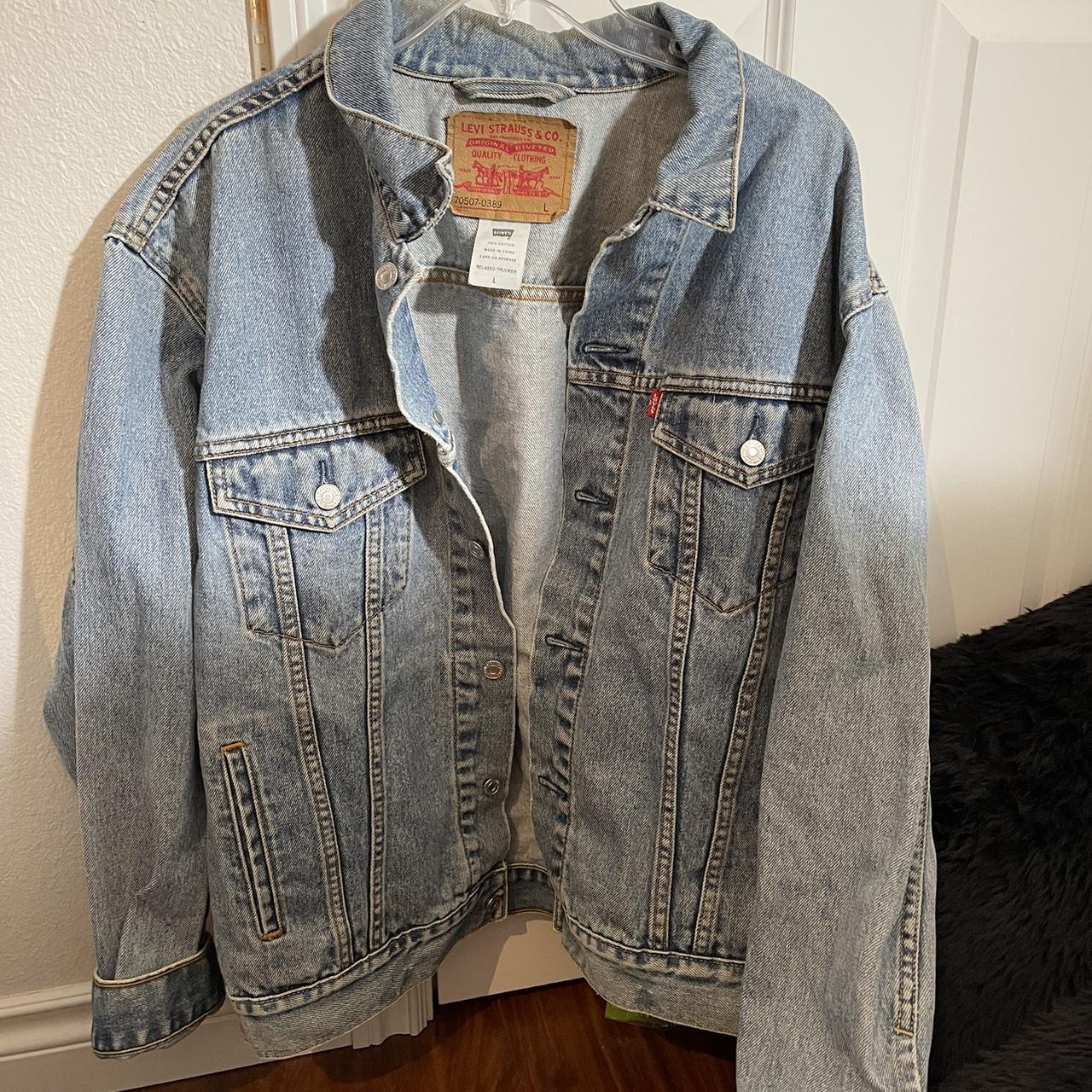 Vintage levi store jean jacket value