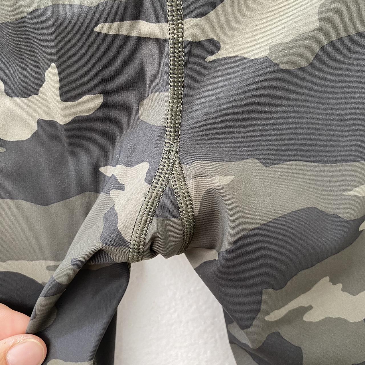 ATHLETA Ultimate Stash pocket 7/8 tight camo - Depop