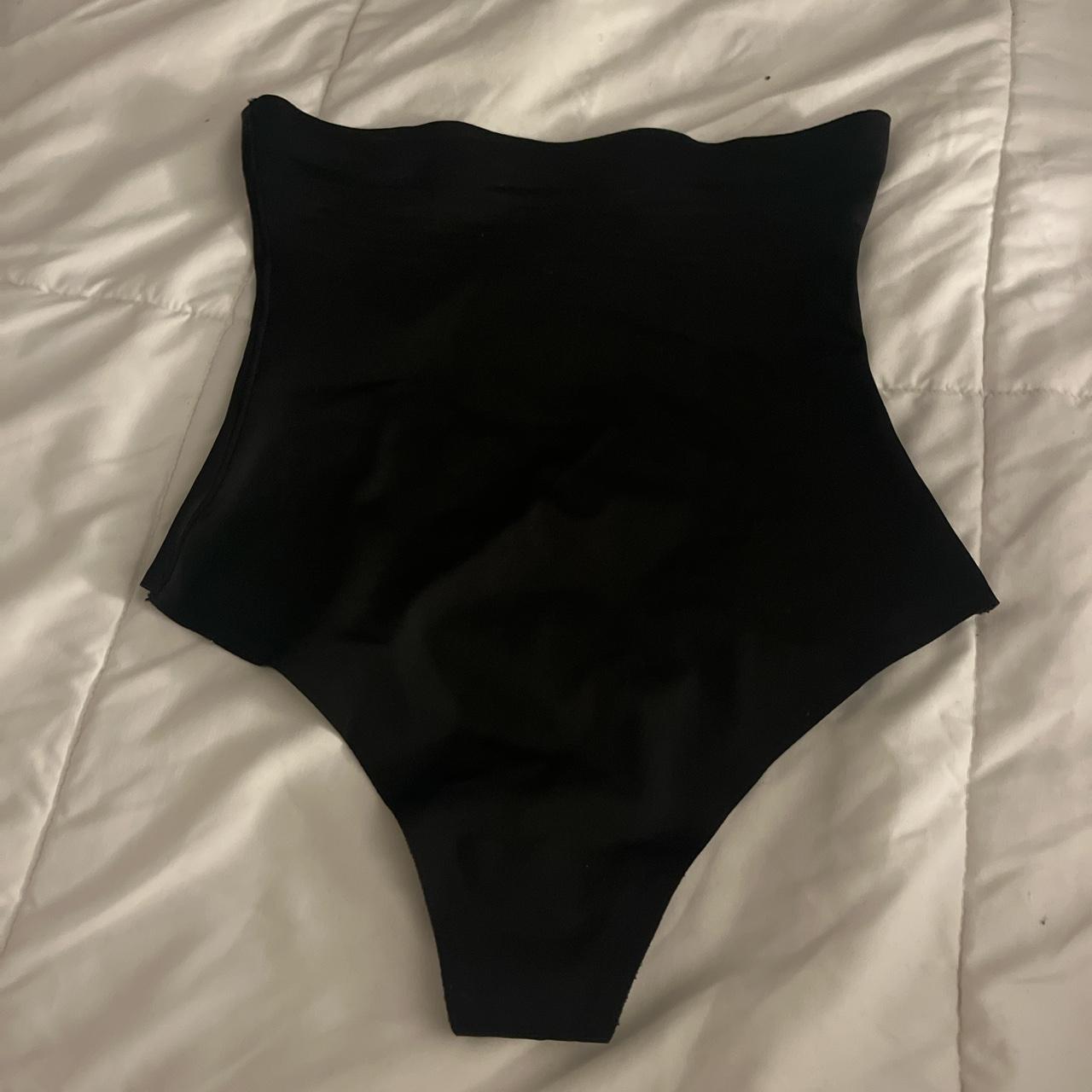 spanx bottoms for under dresses/tees/etc! size... Depop