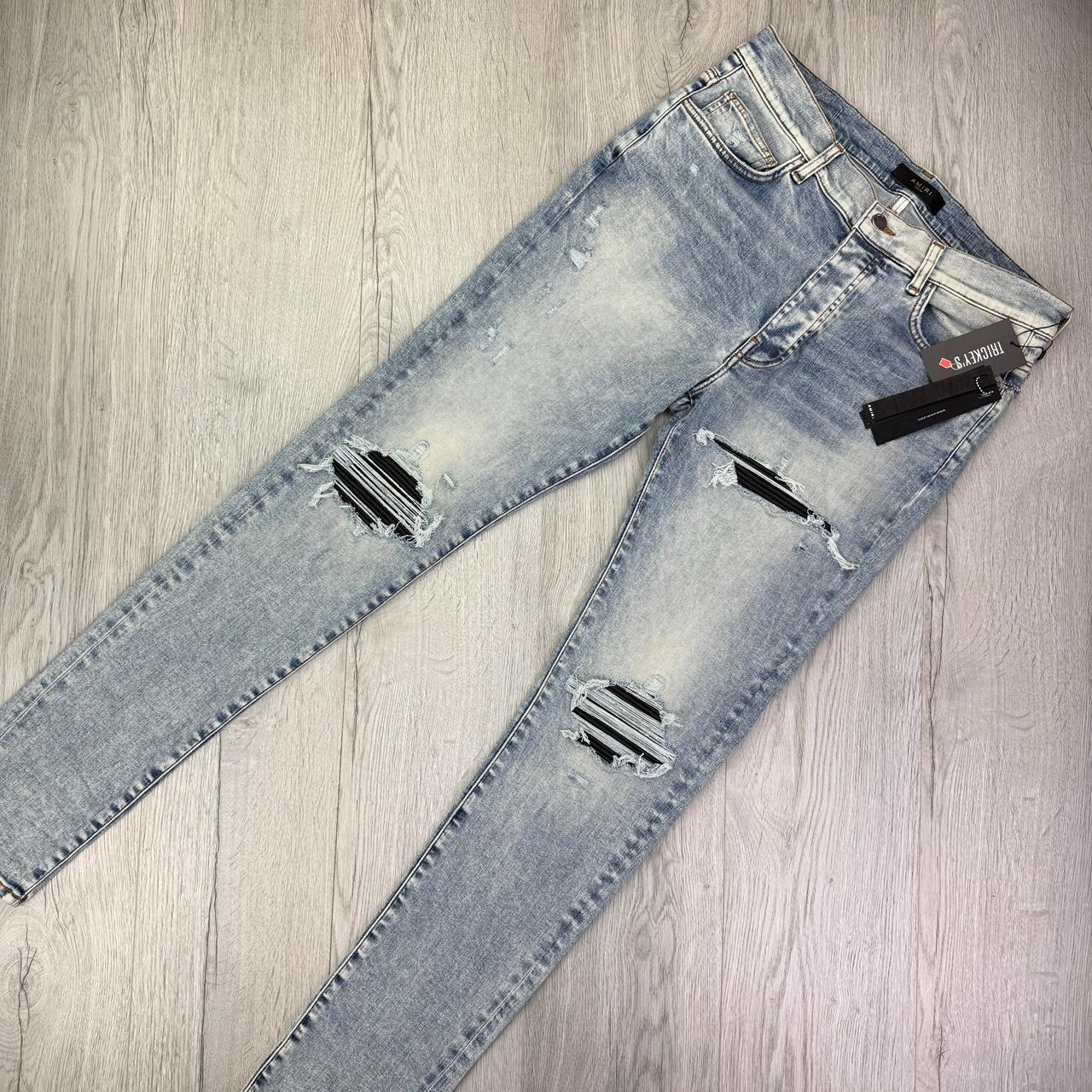 item listed by theclobastore