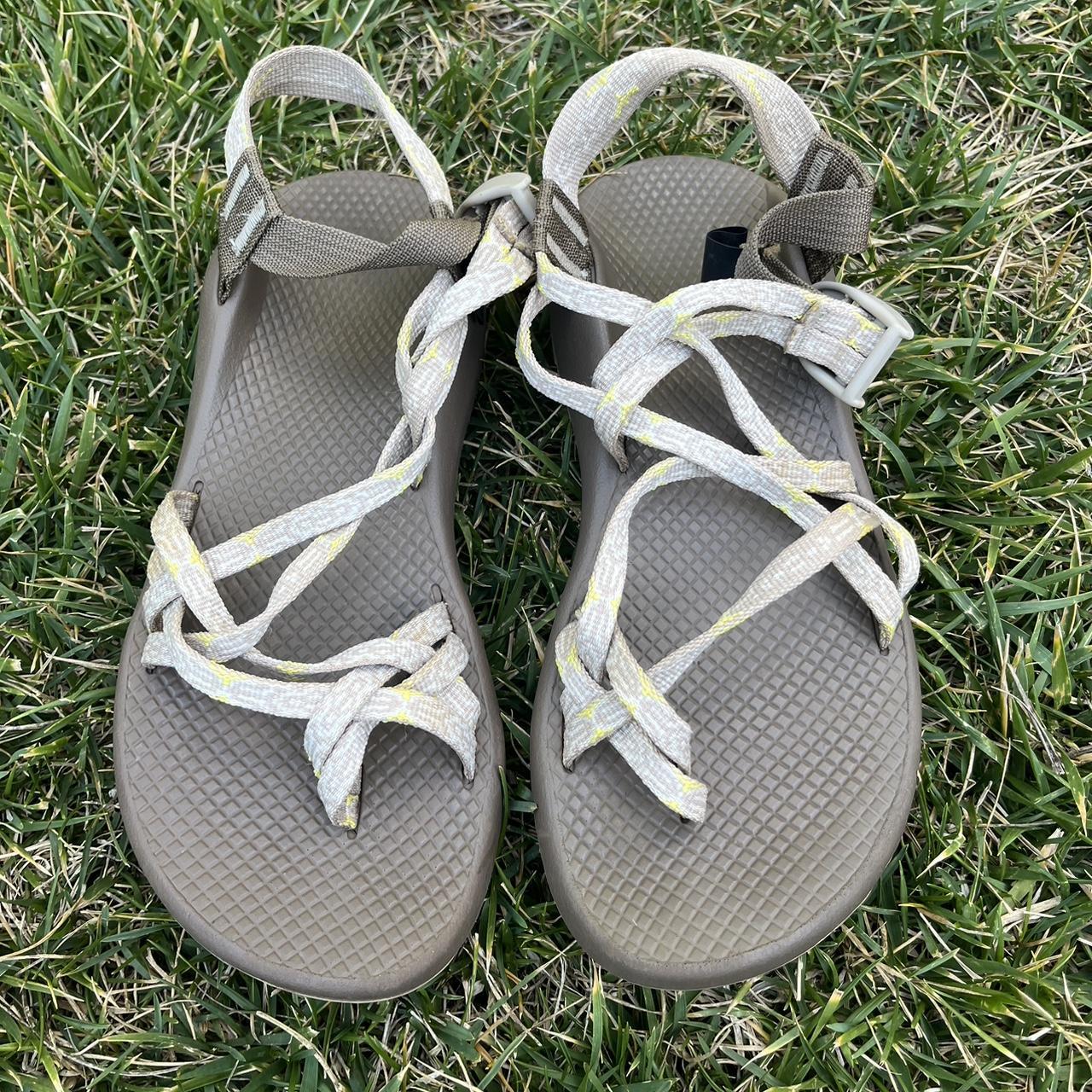 women’s chacos size 8 used but in amazing... Depop