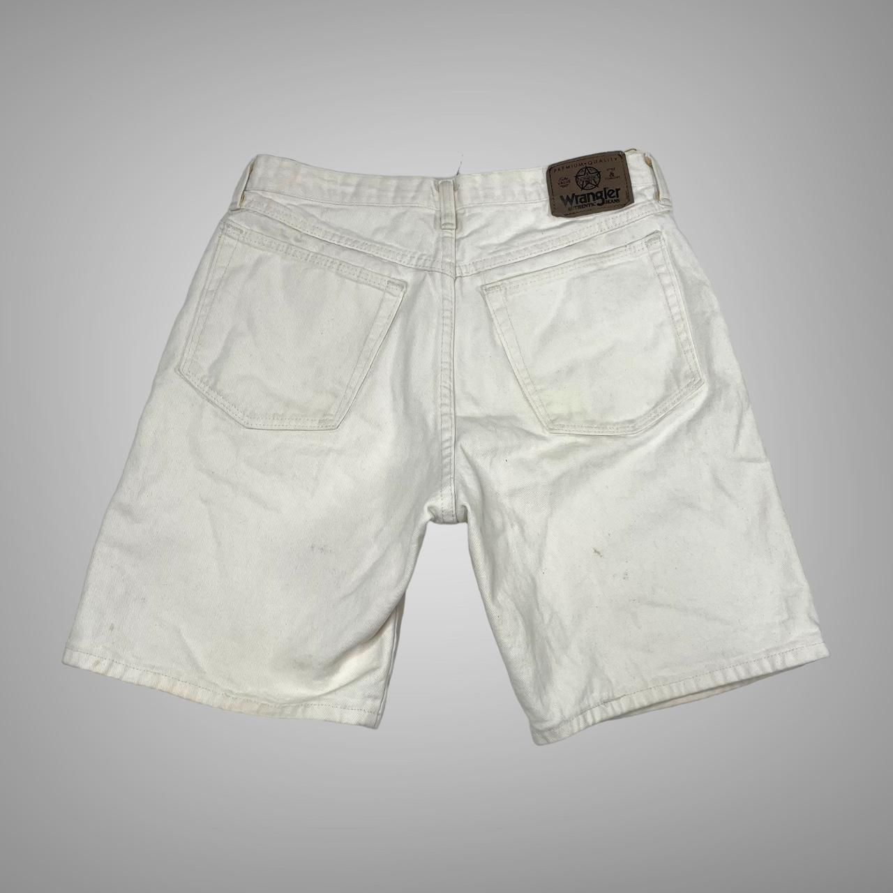 White denim hotsell shorts h