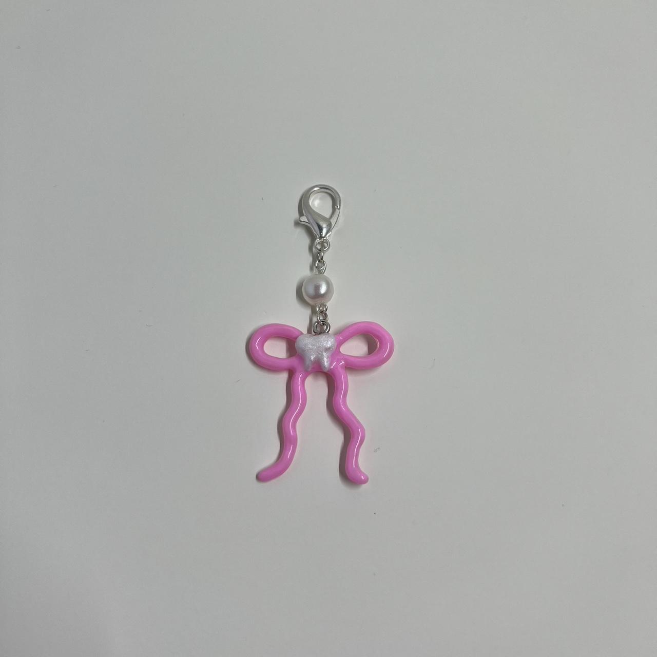 item listed by pinkstarlightt