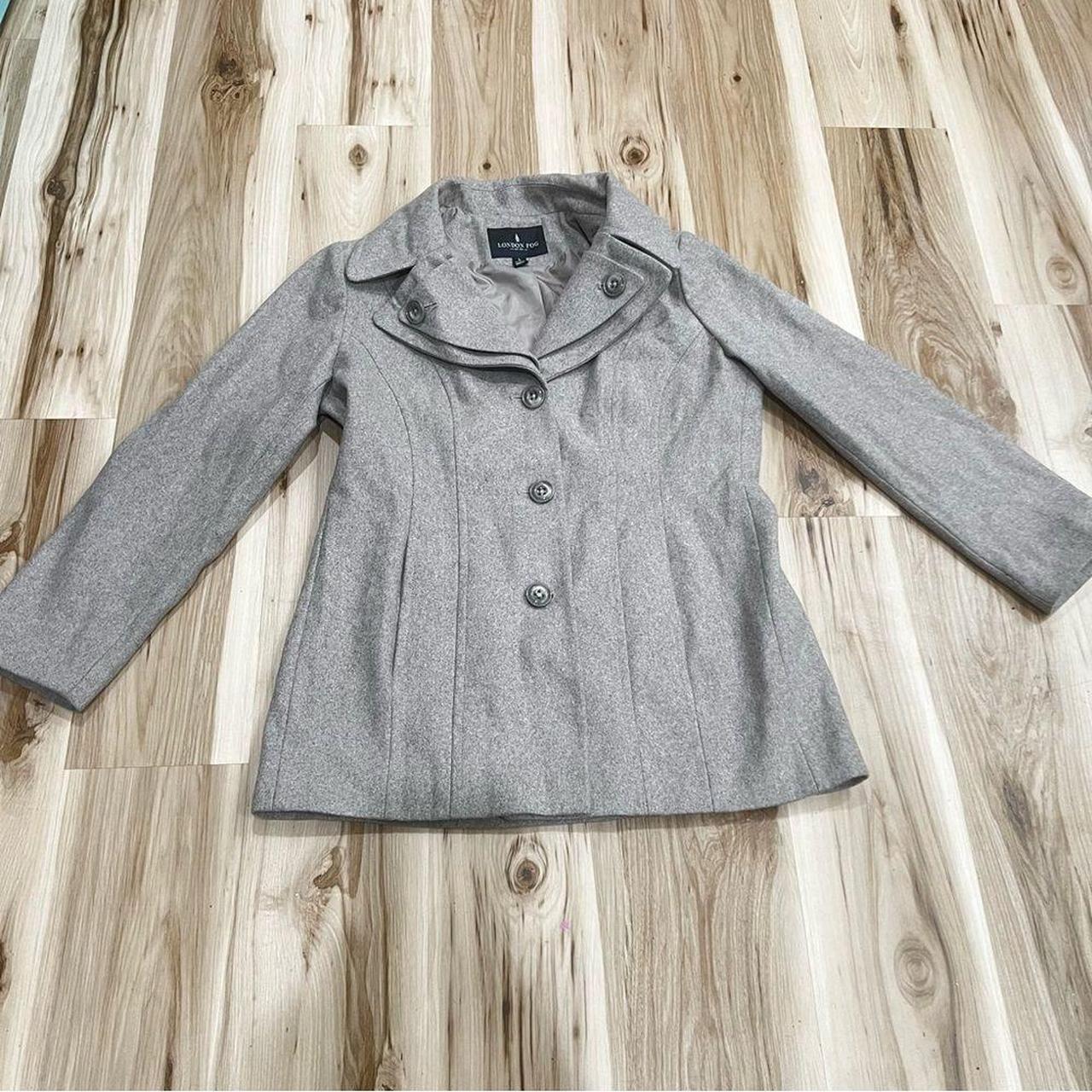 London shop fog wool