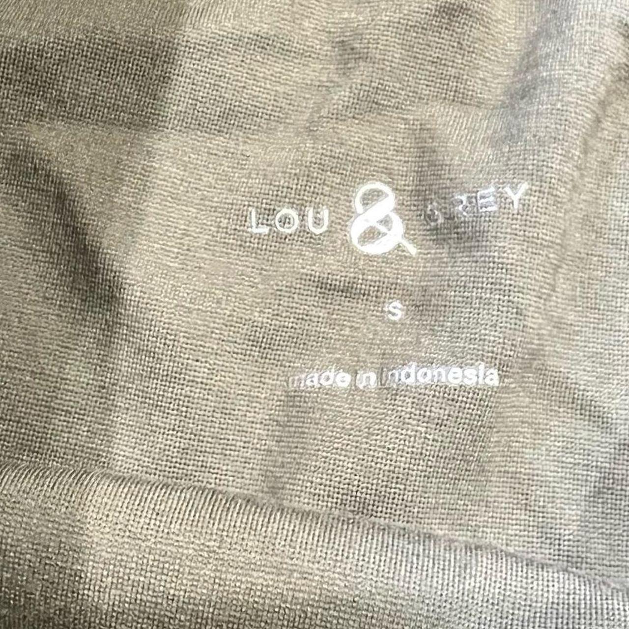 Lou & Grey Green Pocket Leggings Women's - Depop