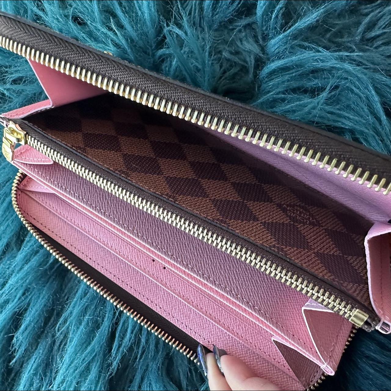 Louis Vuitton Womens Damier Azur Clemence Leather Zippy Long Wallet Iv -  Shop Linda's Stuff