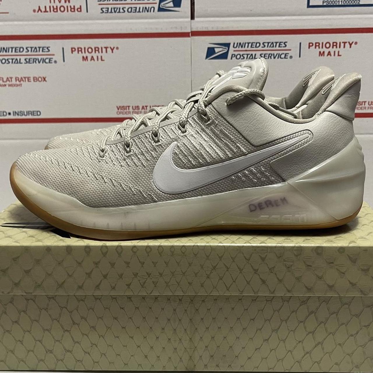 Nike kobe ad light bone best sale