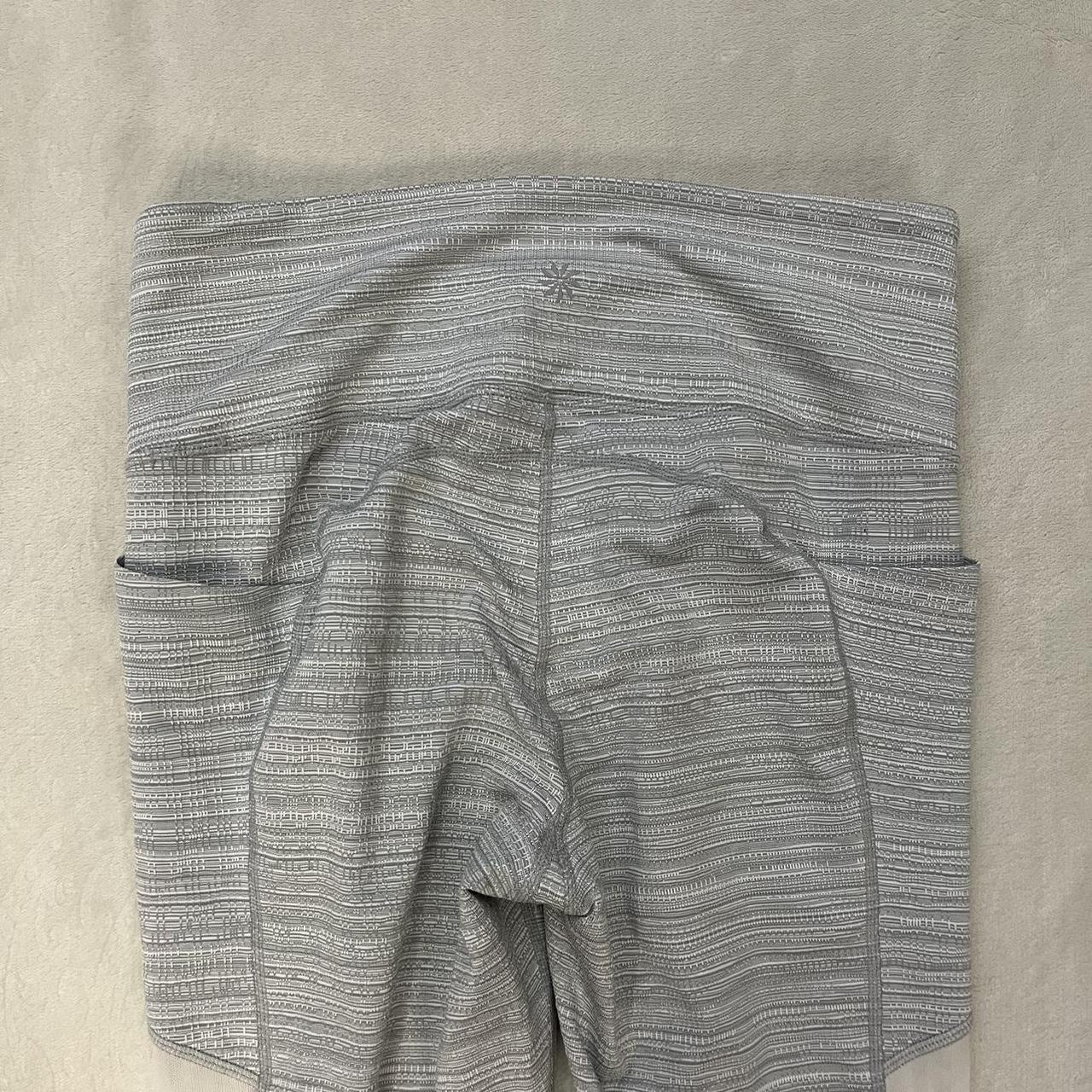 Athleta High Rise Mesh Chat to Town Yoga Large - Depop