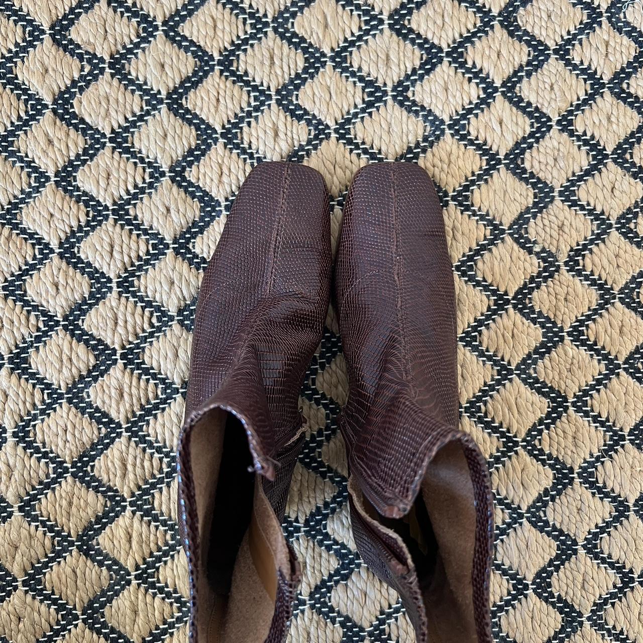 By Far Women's Brown and Burgundy Boots (6)