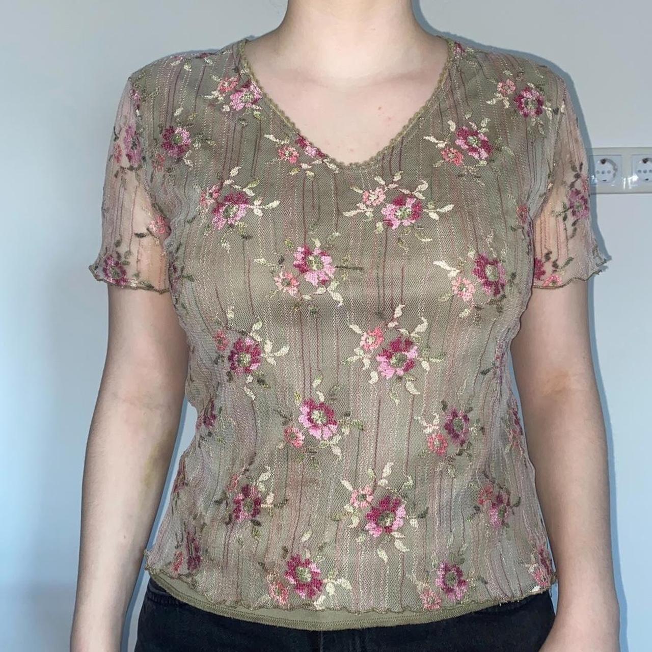 green sheer floral tshirt, lenght: 54 cm/21...