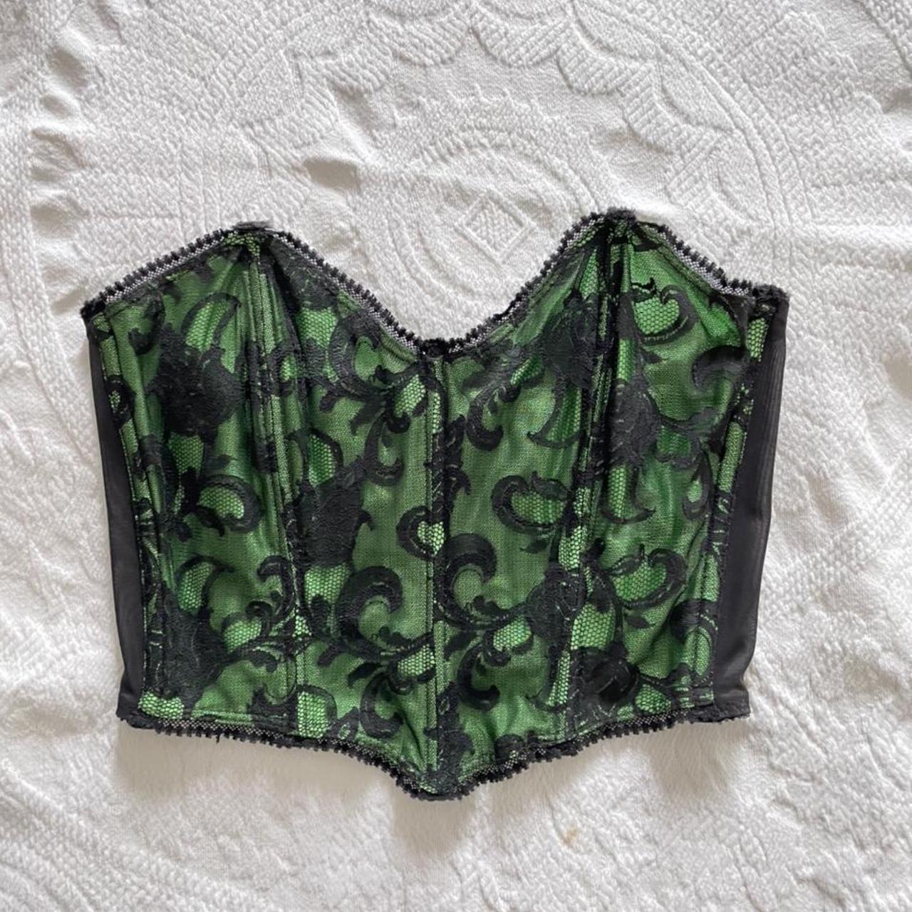 item listed by emirene