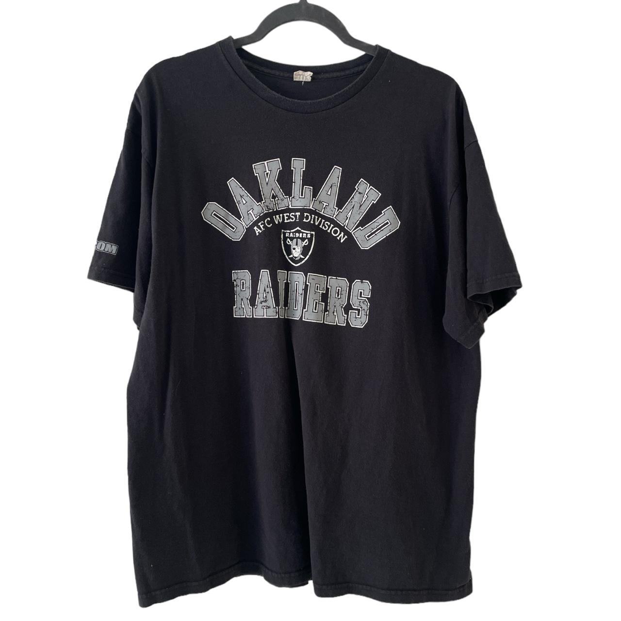 Vintage 90s Oakland Raiders graphic tshirt Mens - Depop