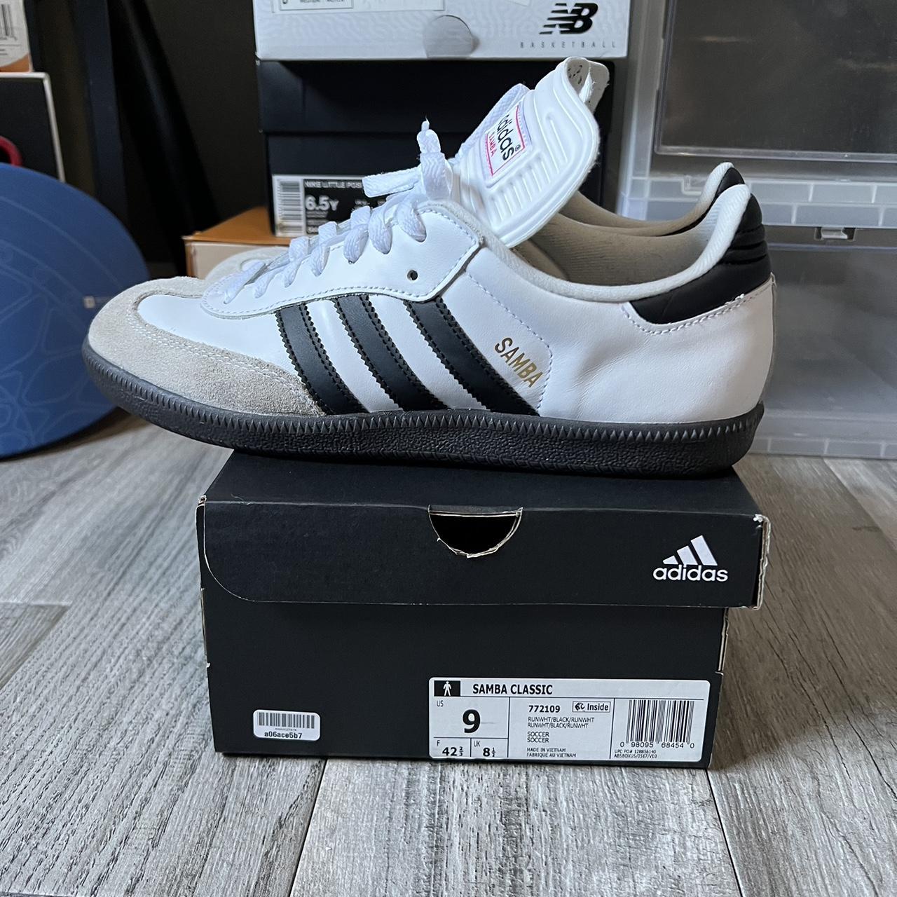 adidas samba size 9 used - Depop