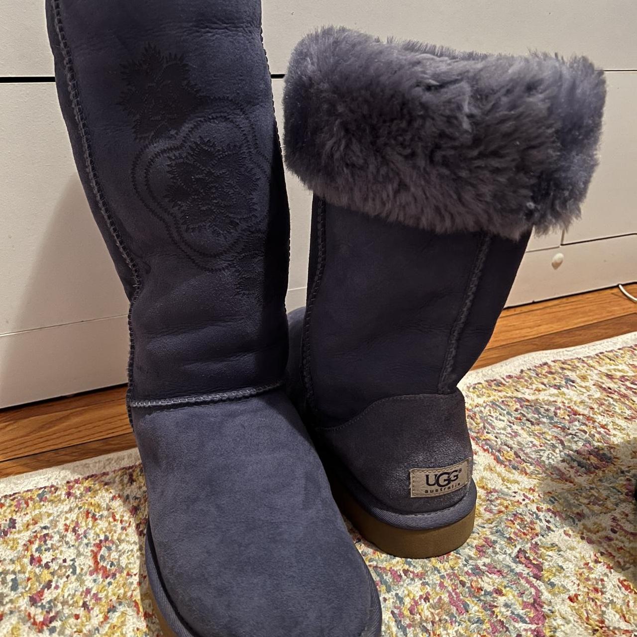 Womens navy shop ugg boots