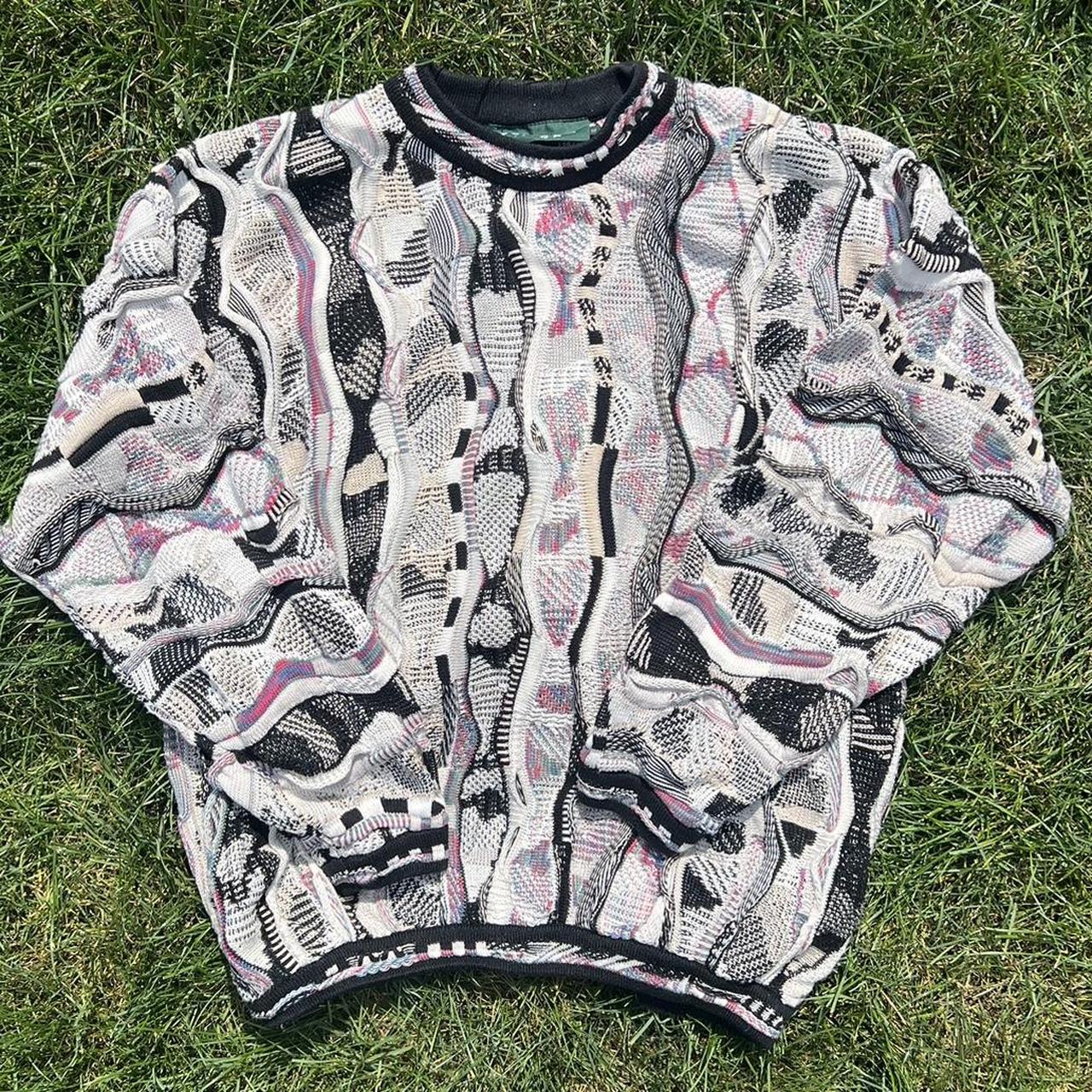 2 Men’s vtg outlet Tundra coogi Sweaters sz XL