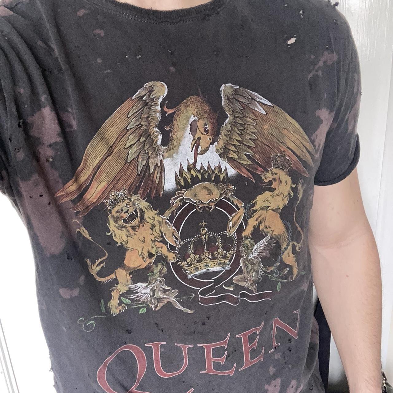 Queen rock band tshirt unisex Reworked with... Depop