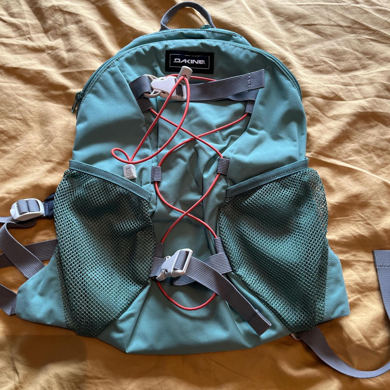 Dakine Wonder Pack - 15L. About the item �?� - Depop