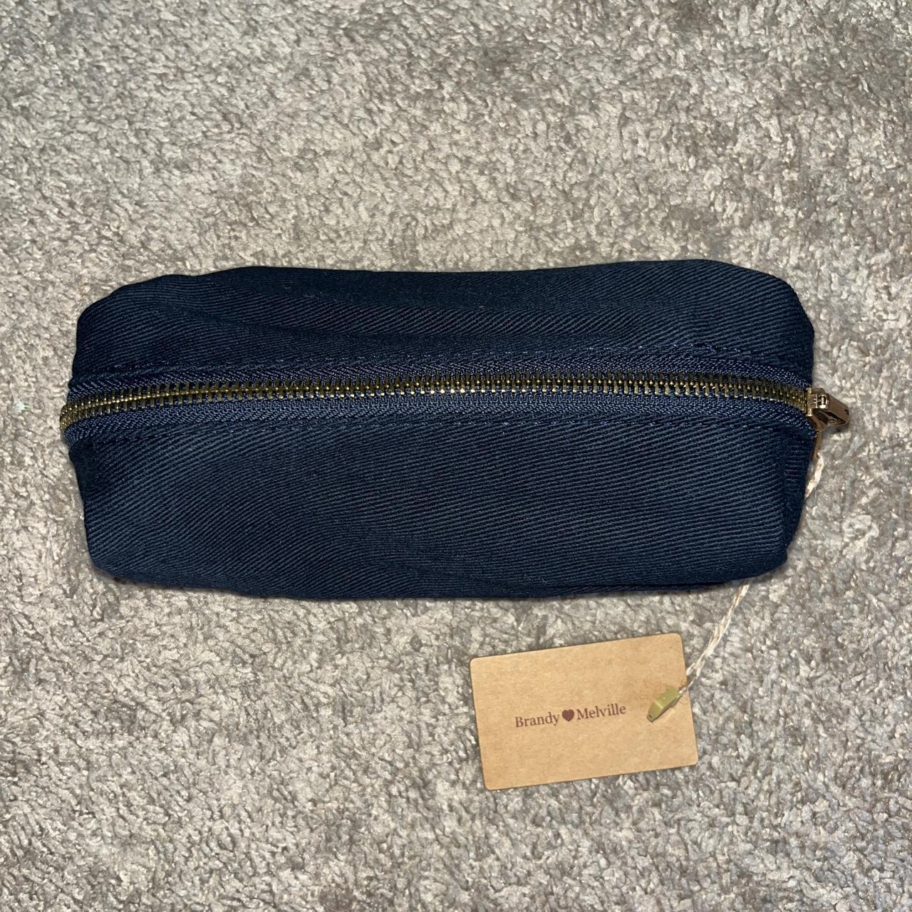 Brandy Melville Women's Navy and Gold Accessory Depop