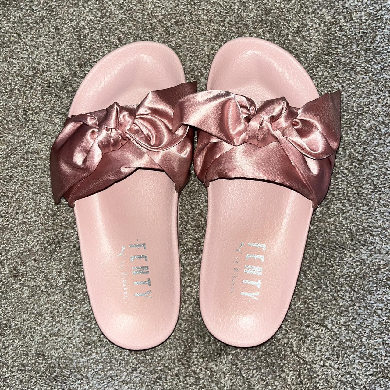 Fenty puma slides pink bow size 8.5 but fits. Depop