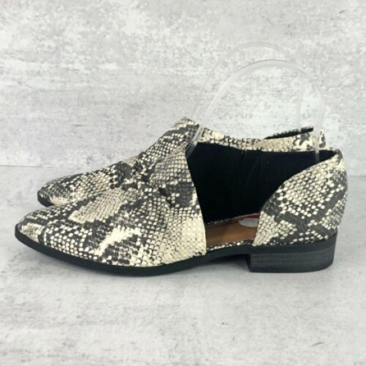 Qupid on sale snakeskin sneakers