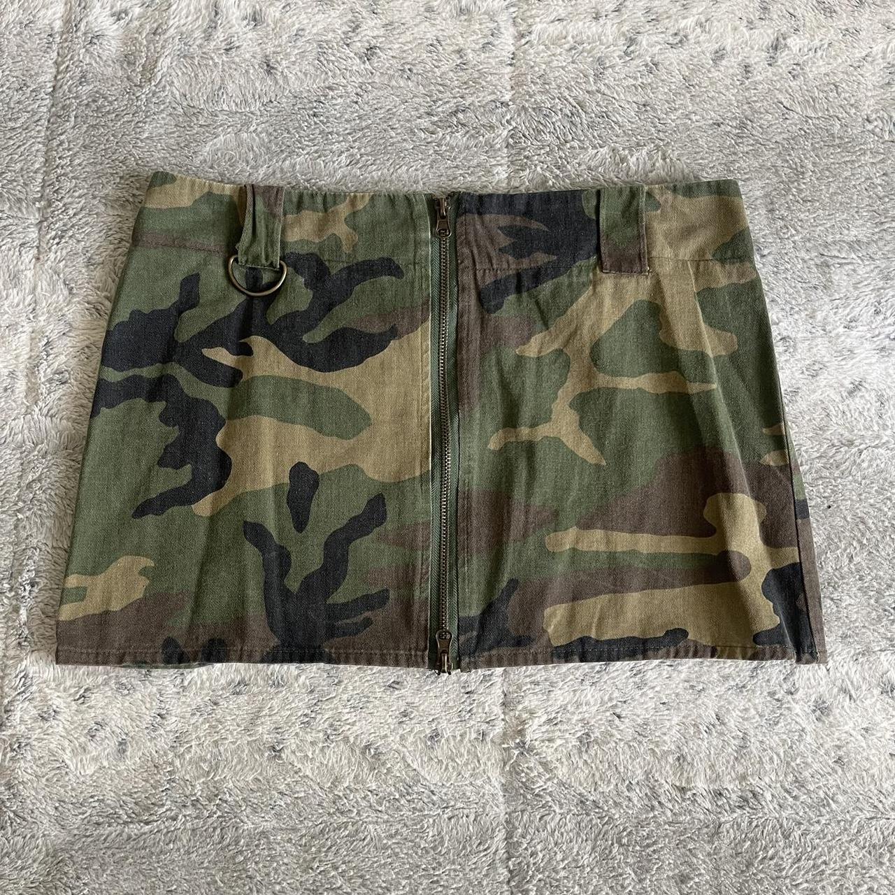 Camo mini skirt 90s vintage camouflage double zip. Depop