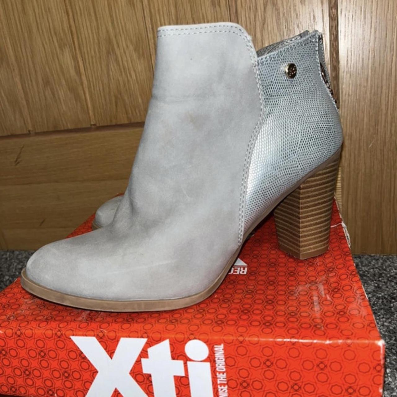 Xti grey ankle boots fashion