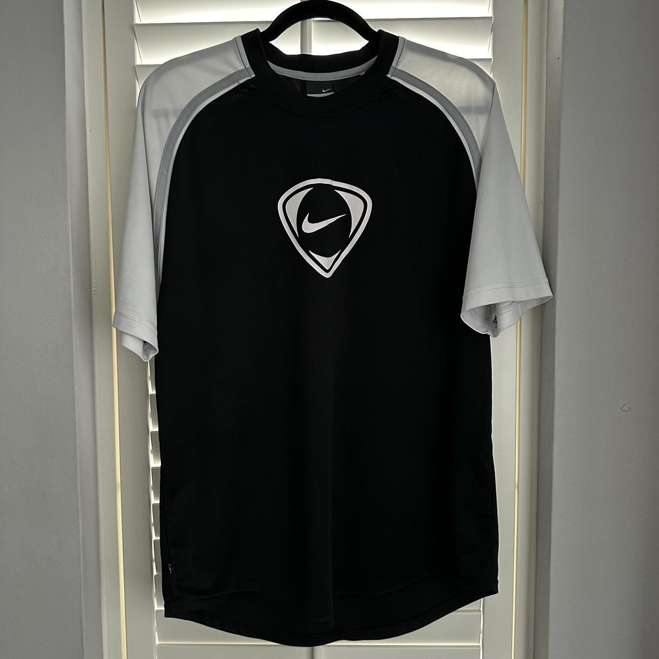 item listed by c9attire