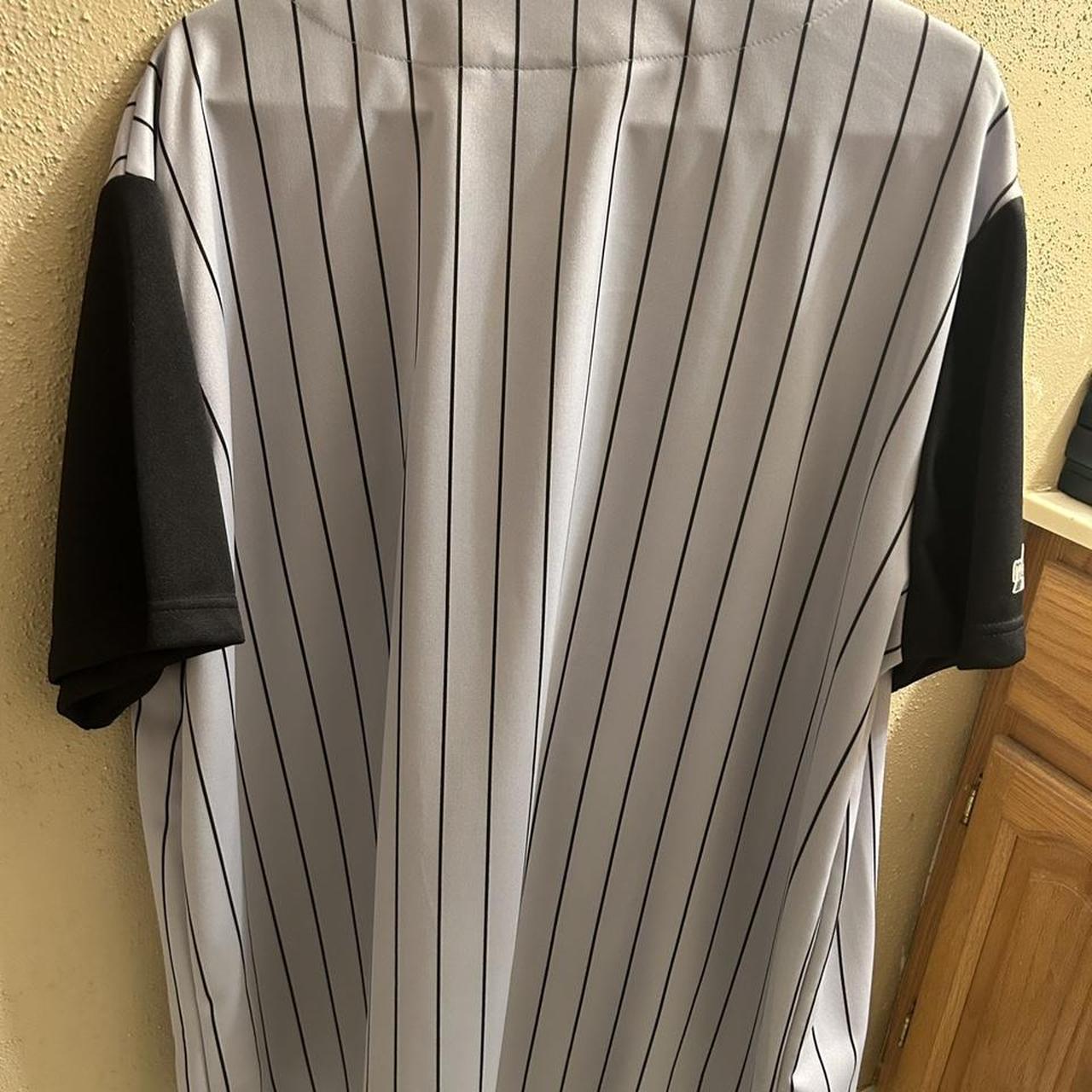 2001 Arizona Diamondbacks Jersey - Depop