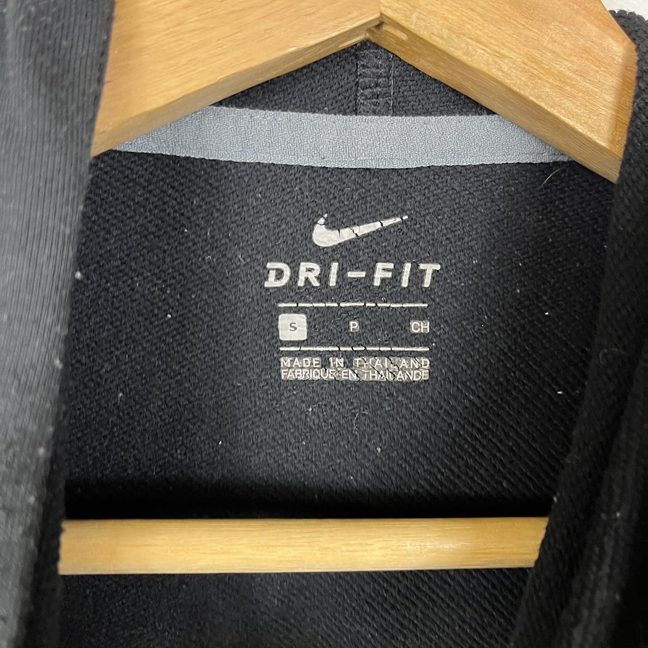 black nike hoodie dri fit