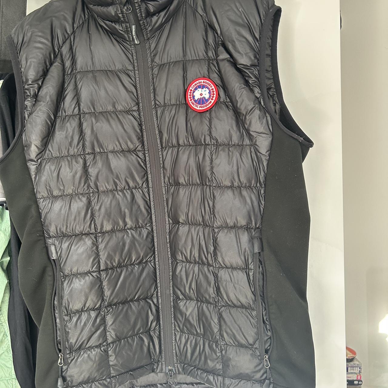 canada goose hybridge gilet - Depop