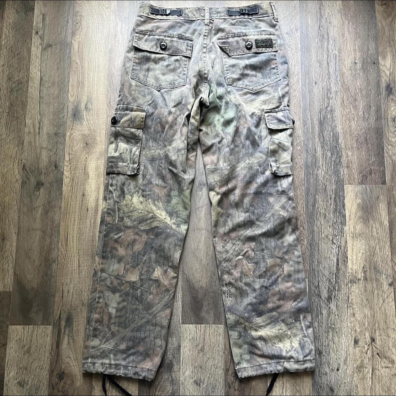 real tree cargo camo pants size 30 never... - Depop