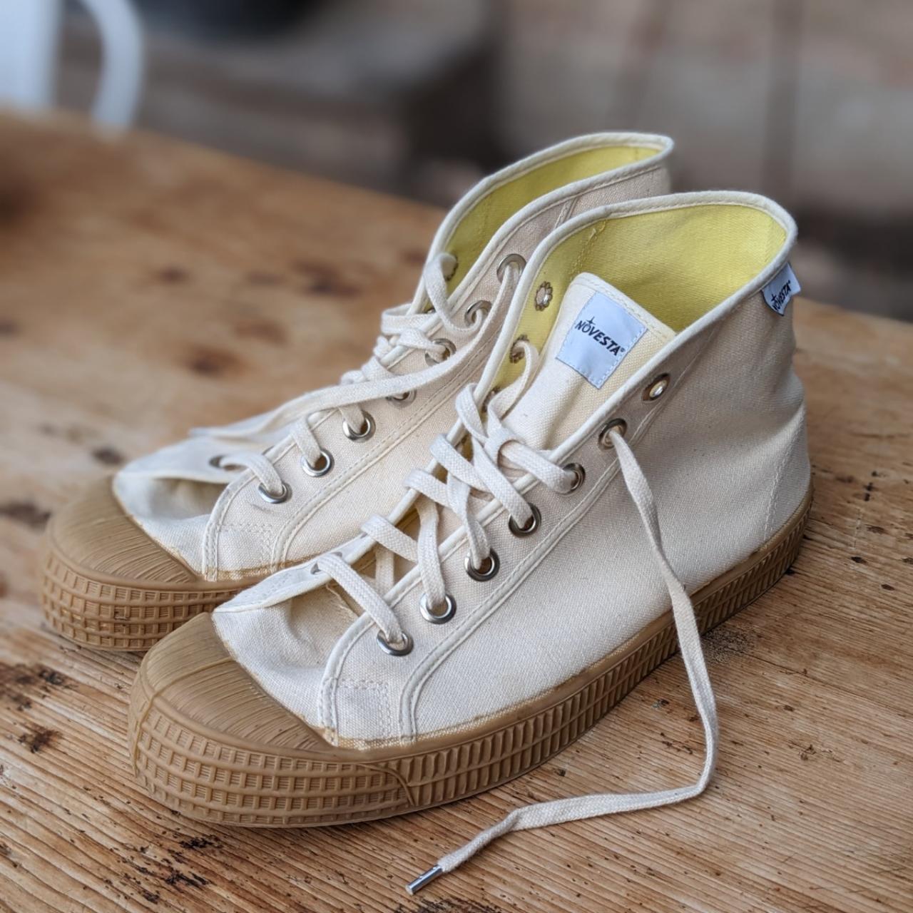 Novesta Men's Cream and Tan Trainers | Depop