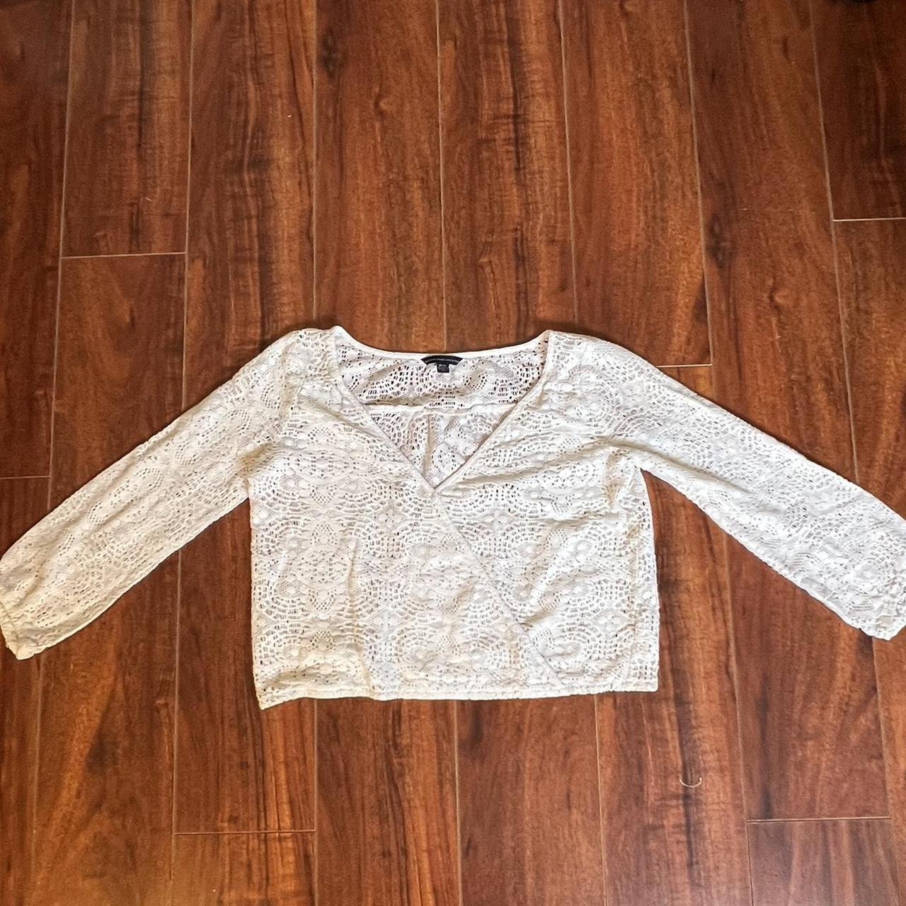 American Eagle Outfitters Women's Cream Shirt (2)