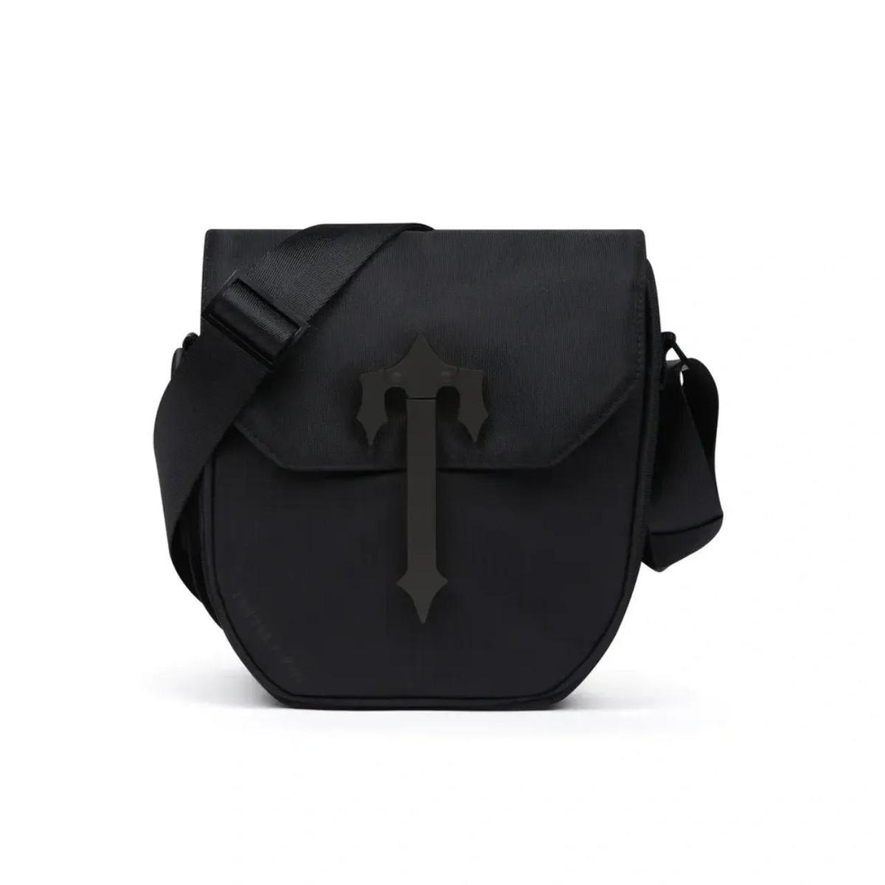 TRAPSTAR cobra T bag black/black edition brand new... Depop