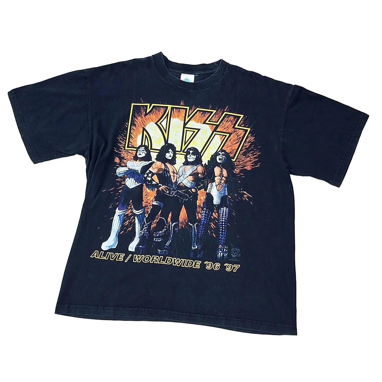 Insane 1996/97 Kiss 'Alive/Worldwide' tour, Paris... - Depop