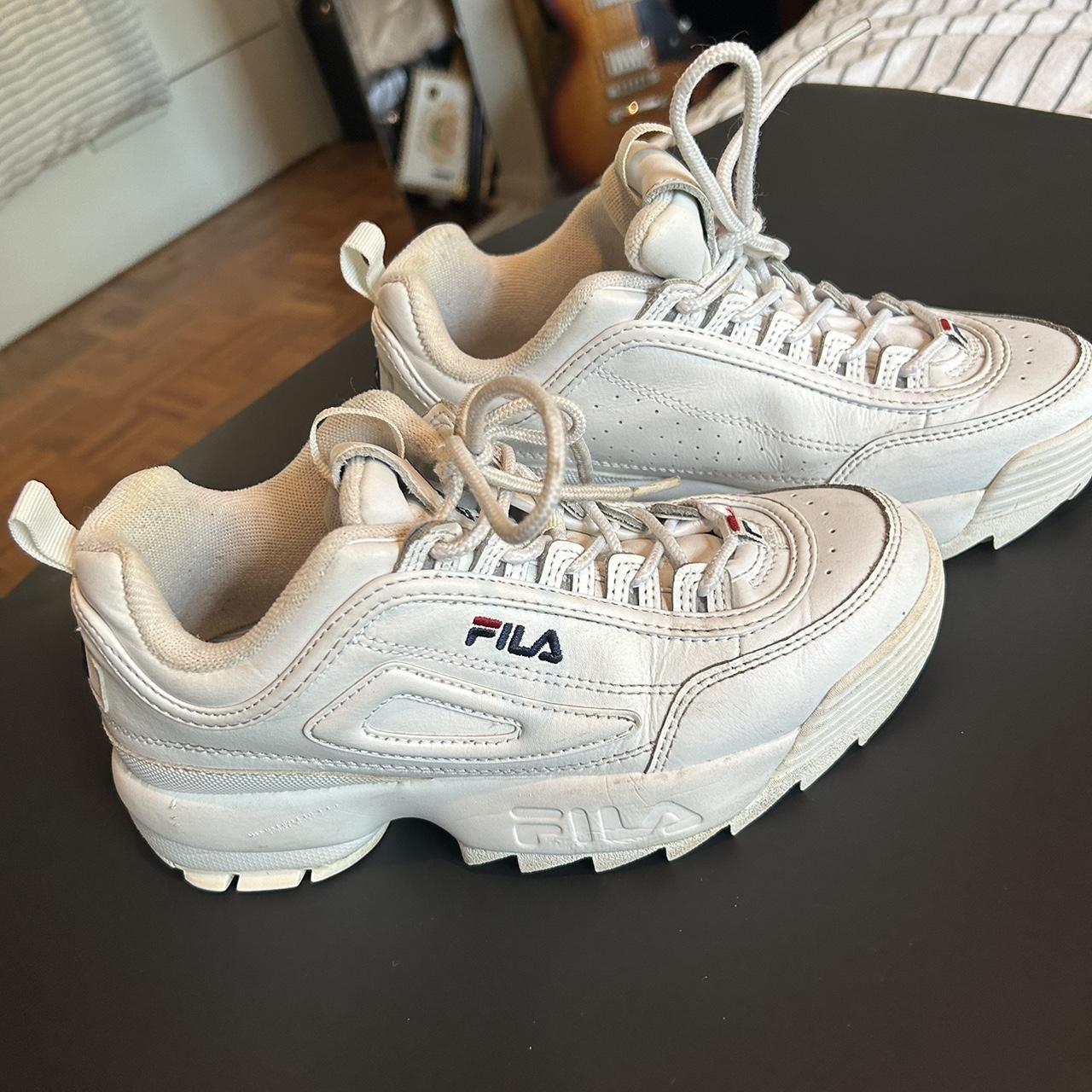 Fila Disruptor II sneakers women s size 7 filashoes Depop