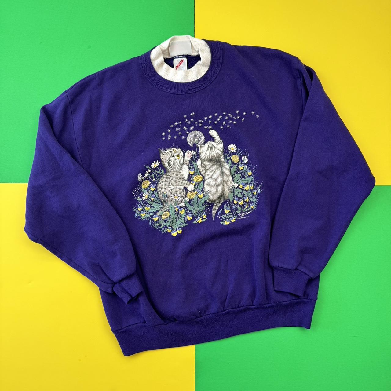 Vintage cat sweatshirt Beautiful graphic 90s era. Depop